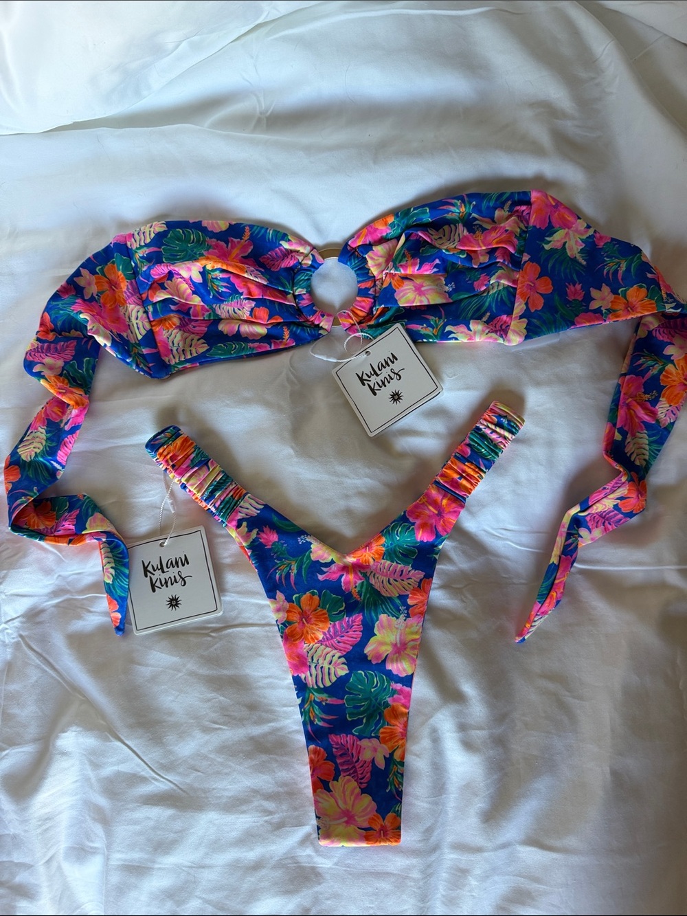 Kulani Kini Electric Palms Set NWT small top medium bottom